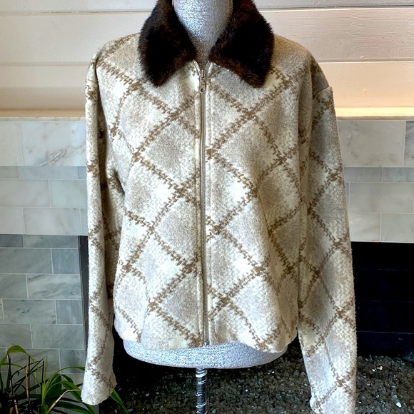 Y2K BARRAGE Faux Fur Collar Plaid Fleece Jacket Size Large EUC - Picture 2 of 8